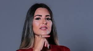 Ако сте фен на шоуто. Detalii Picante Despre Mona Noua ConcurentÄƒ De La Puterea Dragostei AdevÄƒrul Despre OcupaÈ›ia Ei A IeÈ™it La IvealÄƒ