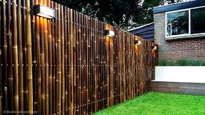 Jika kalian bosan dengan pagar yang terbuat. 40 Ide Desain Pagar Bambu Unik Sederhana Rumahku Unik
