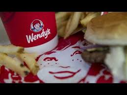 How much does wendy's pay an hour in texas if you are trying to make a monthly budget for your family in texas, knowing that your amount of take home pay can be beneficial. Wendy S Restaurant Corporate Office