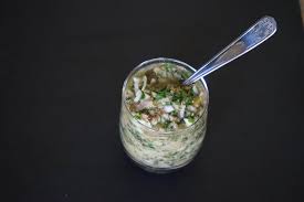 Cette sauce gribiche accompagne à merveille la tête de veau, la langue de veau. Recettes De Sauce Ravigote Et De Porc
