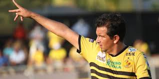 The season will be split into two championships apertura 2020 and clausura 2021. Rafael Burgos Delantero De Platense Ojala Podamos Subir Al Equipo De Una Vez Diario El Salvador