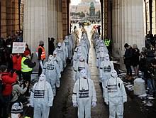 Jänner 2021 an einem spaziergang und einer demo in linz teil. Covid 19 Pandemic In Austria Wikipedia