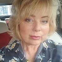 Revolution Beauty London Pro, Full Cover Camouflage, Foundation, F9, 25ml :  Amazon.co.uk: Beauty