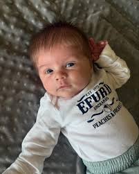 Happy April strawberry lovers! Our opening day is this Saturday, April 5th.  Our hours during strawberry season are as follows: Saturday: 9-5 Sunday:  12-4 Monday: closed Tuesday: closed Wednesday: 9-5 Thursday: 9-5