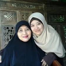 Aulia suminar ayu (magister ilmu komunikasi universitas diponegoro). Nilna Rifda Kholisha Nil Kholisha Twitter