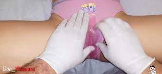 Doctor fingers Sexy Patien with Tight shaved Pussy watch online