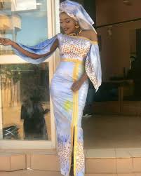The description of modèle de femme en bazin 1. 240 Idees De Bazin Mode Africaine Tenue Africaine Robe Africaine