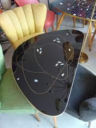 Wirtschaftswunder Welt Nierentisch 50er Jahre Mid Century Vintage Kidney Table 50er Jahre Tapeten Bilder Nierentisch