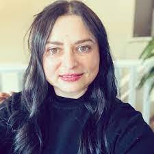 Anna Zunich's Instagram, Twitter & Facebook