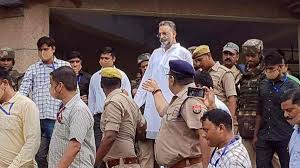 UP: गैंगस्टर एक्ट में माफिया मुख्तार अंसारी को 10 साल की सजा, कोर्ट ने 5 लाख  का जुर्माना भी लगाया