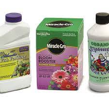 Water soluble fertilizers are fertilizers that can be dissolved in water and added or leached out of the soil easily. Water Soluble Fertilizers Finegardening