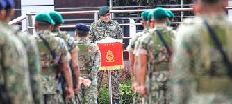 Tentera darat malaysia mempelawa warganegara malaysia yang berkelayakan dan memenuhi syarat untuk menghadiri sesi pemilihan perajurit muda lelaki, wanita td dan pemilihan calon wanita kor agama angkatan tentera siri 183/43 tahun 2017 sementara itu, panglima tentera darat, jeneral tan sri panglima zulkifli zainal abidin mengumumkan bahawa. Perintah Ulung Ptd Ke 28 Berita Tentera Darat Malaysia