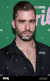 Ryan Craven's Instagram, Twitter & Facebook