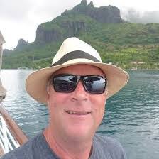 Vanessa Manes's Instagram, Twitter & Facebook