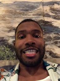 What is Franks best feature? : r/FrankOcean