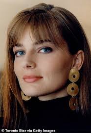 Paulina porizkova was born on april 9, 1965 in prostejov, czechoslovakia as pavlina porizkova. Paulina Porizkova Discusses Fending Off Horny Men As A Model Daily Mail Online