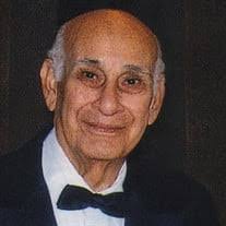 Lazaro Hinojosa's Instagram, Twitter & Facebook