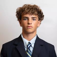 Kaden Gallagher's Instagram, Twitter & Facebook