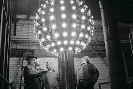 New Years Eve Ball Norfolk A Ball Of A Time A History Of The New Year S Eve Ball Drop The New Yorker