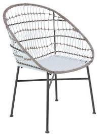 Decmode Contemporary 38 X 26 Inch Iron And Rattan Chair Walmart Com Metal Chairs Rattan Chair Rattan Outdoor Chairs
