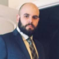 300+ perfiles de «Adric»