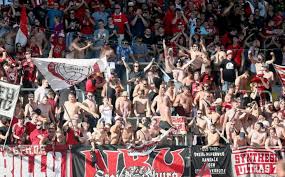 Diese seite enthält eine übersicht aller saisonspiele für den verein sc freiburg in chronologischer reihenfolge. 1 Bundesliga Coronavirus Sc Freiburg Setzt Ticketverkauf Aus News Fussballdaten