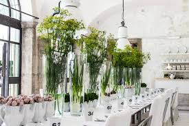 Qchnia artystyczna to autorska restauracja marty gessler, która od 25 lat mieści się w zamku ujazdowskim w prestiżowej i pełnej zieleni części stolicy, przy łazienkach królewskich. Polska Warszawa Warsztat Woni Quchnia Artystyczna Marta Gessler