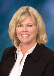 Briefs: New managing broker joins RE/MAX Edmonds