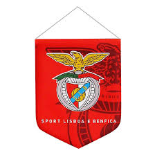 'benfica' is een wijk in lissabon. Sl Benfica Pennant