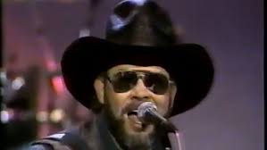 Loretta Lynn cohosts Nashville Now with Ralph Emery 1991: interviews with  her siblings and children!