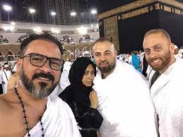 محمد رجب من مواليد محافظة الجيزة وبالخصوص منطقة ساقية مكي بالجيزة و التحق بمدرسة الطلائع الإعدادية ومدرسة الثانوية العسكرية بالجيزة وكان محمد دائما يحلم بأن يصبح ضابطا، وعلى الرغم من أسرته توقعوا له أن يدخل. Ù…Ø­Ù…Ø¯ Ø±Ø¬Ø¨ ÙŠØªØ¹Ø±Ø¶ Ù„Ù„Ø§Ù†ØªÙ‚Ø§Ø¯ Ø¨Ø³Ø¨Ø¨ Ø¸Ù‡ÙˆØ±Ù‡ Ø¨Ø³Ù„Ø³Ù„Ø© ÙÙŠ Ø§Ù„Ø¹Ù…Ø±Ø© Ø¬Ø±ÙŠØ¯Ø© Ù†ÙˆØ±Øª