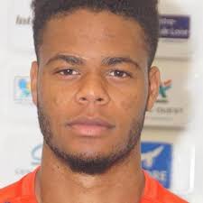 Dylan Tavares vs Denys Bain