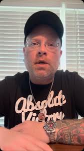 Big Thanks to my Man Nick McIntosh @nwm_jewelry....... He is ready to hit  the bong running with GT's Ultimate Stash Case...... This man is the  jeweler you need in your life !!!