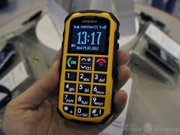 MWC 2012 : Emporia SOLID plus, mobile ...