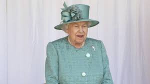 A halálhír bejelentése után az egyesült királyság összes középületén félárbocra eresztették a brit lobogót. Ii Erzsebet 95 Eves Lesz Nlc Hu