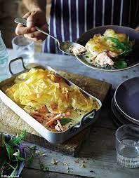 Joe Wicks Special Joe S Fish Pie Joe Wicks Recipes Bodycoach Recipes Chicken Thigh Recipes