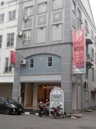 Hatten hotel melaka malaysia is a new 4 star luxury hotel located in malacca's city centre, within close proximity to the unesco historical and heritage conveniently surrounded by melaka's historical landmarks and acclaimed unesco world heritage sites, explore the beauty of the historical city with. Hotels In Bandar Hilir Malacca 25 Off 8 Hotels With Lowest Rates