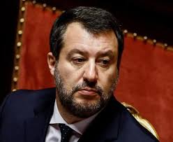 Ma no, e chi l'avrebbe mai detto? Oggi salta fuori che la Lega in un  annetto si è meritatamente guadagnata ben 1 milione di euro di  finanziamenti privati, provenienti dalle categorie più