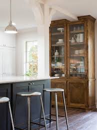 9 Decorating Ideas To Steal From Joanna Gaines Trendy Farmhouse Kitchen Kitchen Furniture Design Farmhouse Kitchen Design