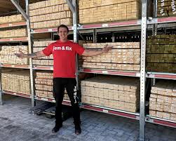 Jem & fix er et dansk, familieejet lavpris byggemarked i vækst med butikker i danmark, sverige og norge. Jem Fix Har Abnet Ny Butik Sn Dk Odsherred