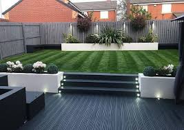 A couple by the name of claire and dan boyles commissioned exterior worlds to develop their. Pinterest Small Courtyard Garden Ideas