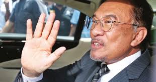 Sultan johor bertitah bahawa baginda sentiasa menitikberatkan perpaduan dalam kalangan bangsa johor yang menjadi tunjang kemajuan serta pembangunan negeri ini. Ini Pengakuan Terbaharu Anwar Sultan Hubungi Dia Dan Perkenan Jadi Pm Minda Rakyat