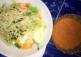 Berikut kami ulas daftar menu makanan untuk diet sehat dan cepat. Resep Salad Aneka Sayuran Menu Diet No Oil No Carbo Oleh Fhadli Wahyudi Cookpad