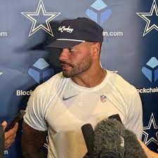 Dak Prescott Confirms Meeting with Jerry Jones on George Pickens Future