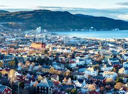 Trondheim, tidligere kalt nidaros og trondhjem, er en bykommune i trøndelag, og den tredje mest folkerike kommunen i norge med 193 501 innbyggere. Jobb I Trondheim Kommune Legejobber No