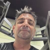 700+ perfiles de «Ucles»