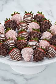 Just wait and watch her face bloom in. Gourmet Mother S Day Dipped Strawberries Gourmet Chocolate Covered Strawberries Chocolate Covered Strawberries Strawberry Dip