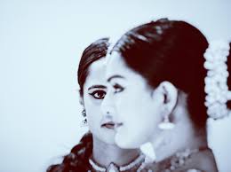 Bharat Natyam dancers Kiruthika Rathanaswami and Malavika Santhosh explore  duality in Shiva (he)/Shakti (she)