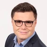 700+ "Kahn" profiles