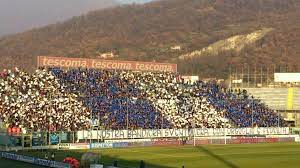 Sito dedicato ai tifosi del brescia calcio bsfc e brescia calcio femminile sito ufficiale trofeo rondinella d'oro notizie immagini e video. Brescia Calcio Prima La Salvezza Poi Cellino Bsnews It Brescia News